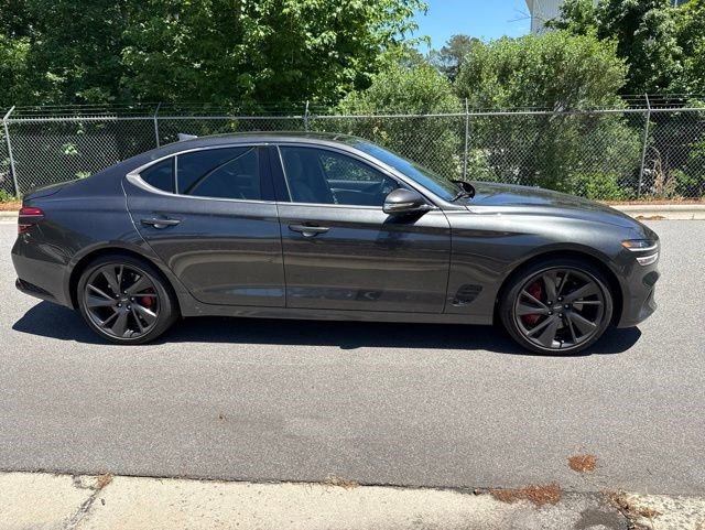 Used 2023 Genesis G70 3.3T w/ Sport Prestige Package RWD image 9