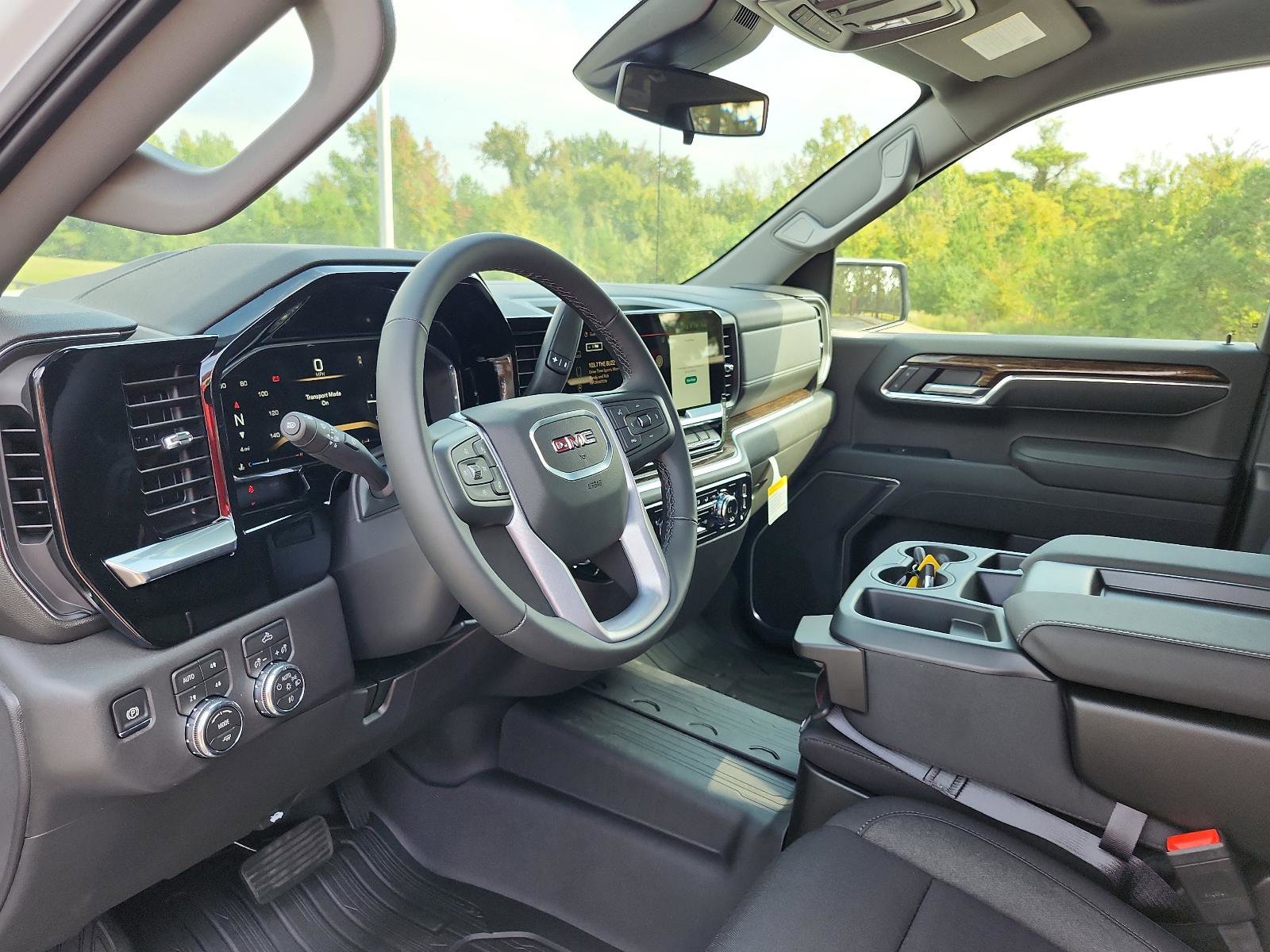 New 2026 GMC Sierra 1500 Elevation image 10