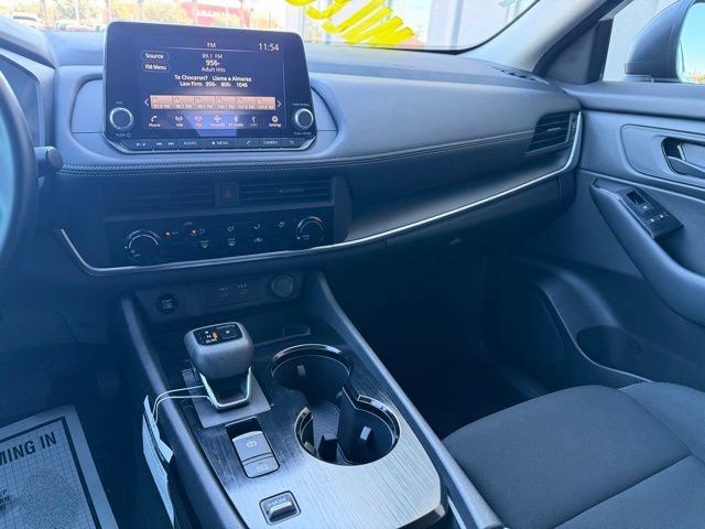 Certified 2025 Nissan Rogue S FWD image 29