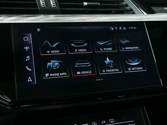 Certified 2022 Audi e-tron Premium w/ Convenience Plus Package image 14
