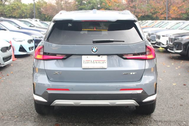 Used 2025 BMW X1 xDrive28i w/ Premium Package image 7