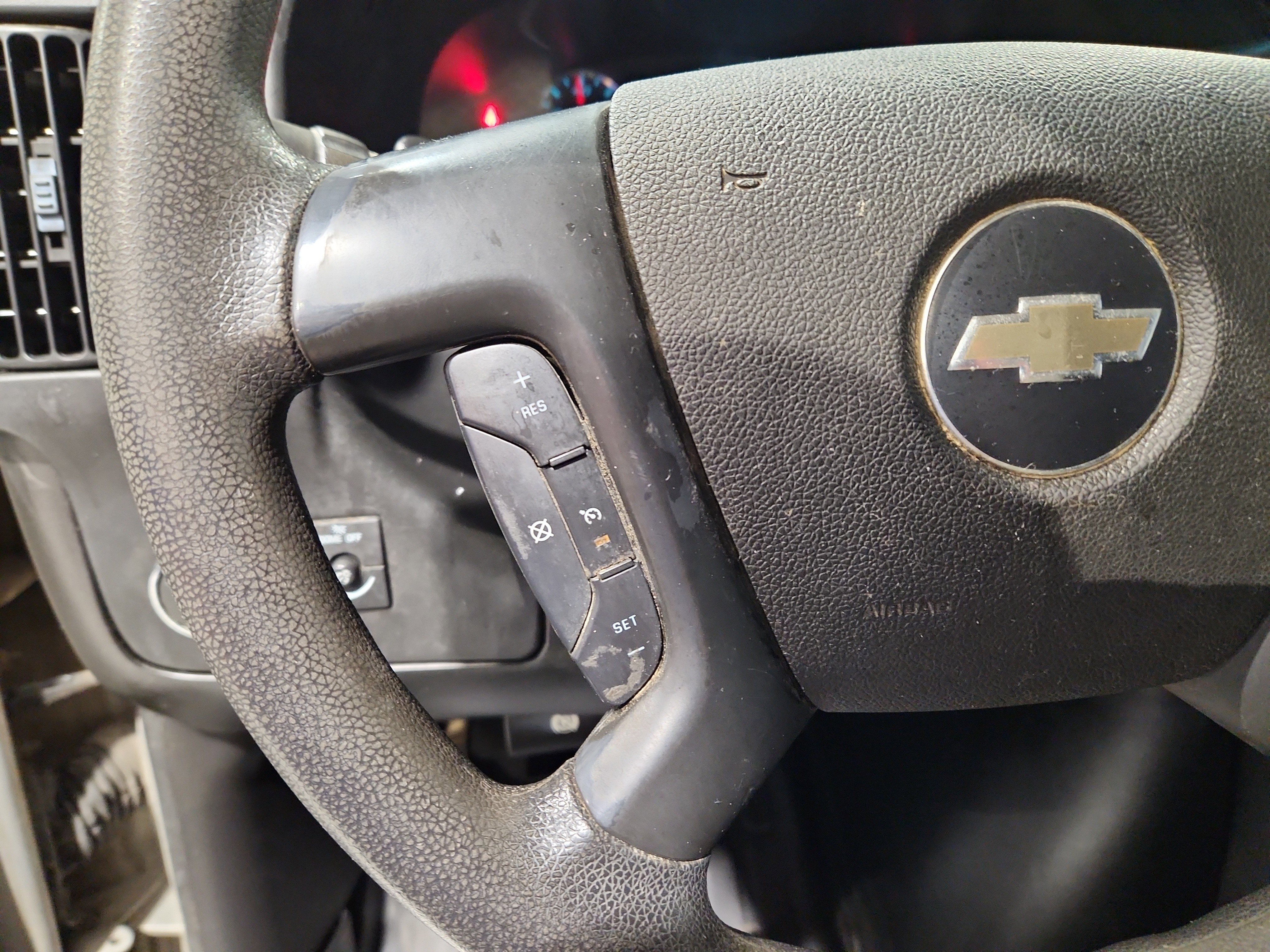 Used 2009 Chevrolet Express 2500 Extended image 9