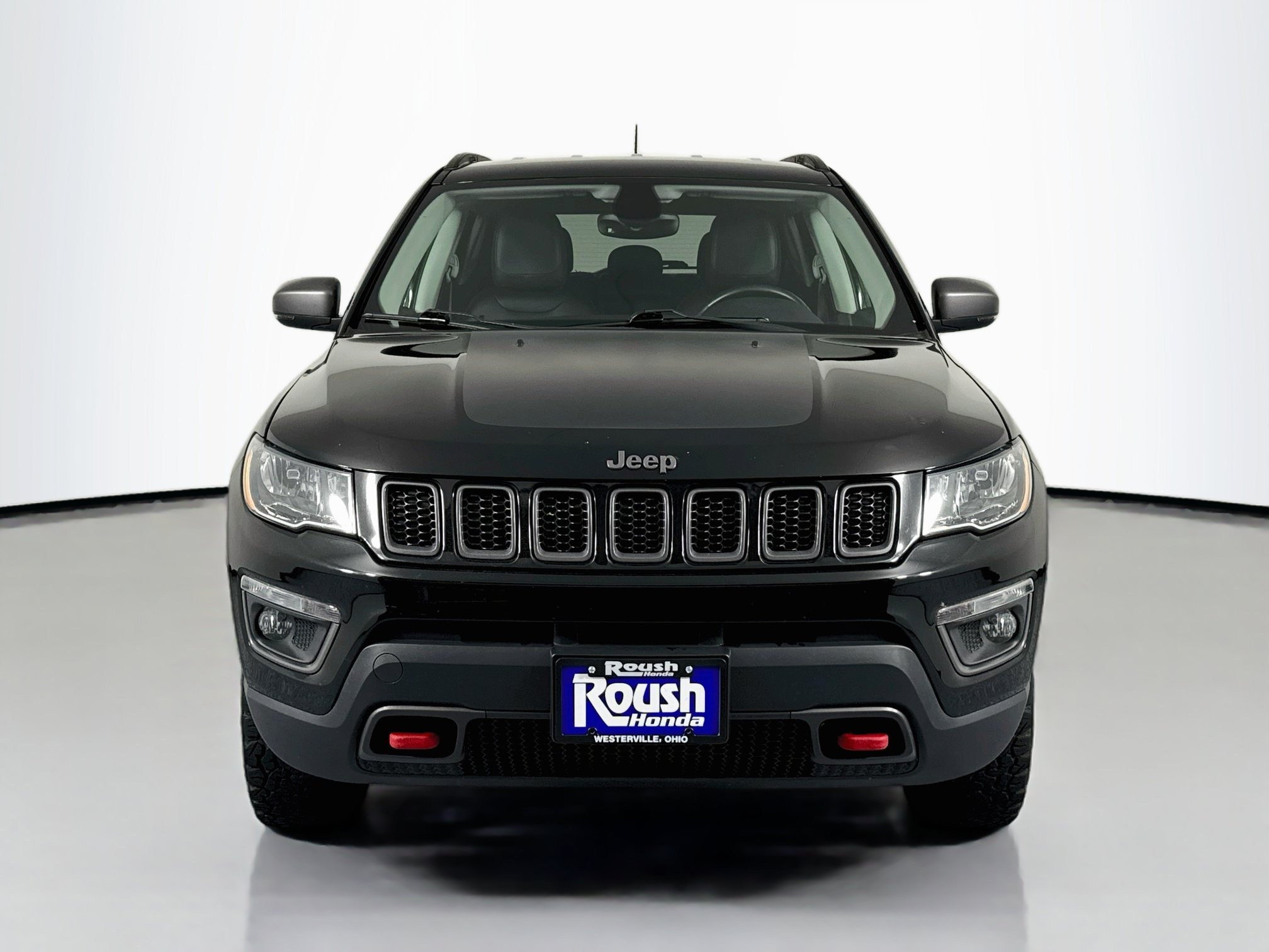 Used 2018 Jeep Compass Trailhawk w/ Leather Interior Group AWD/4WD image 2