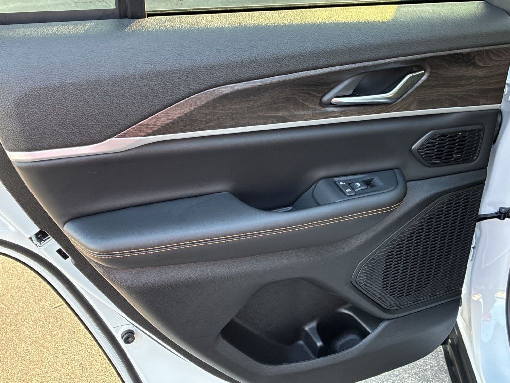 New 2026 Jeep Grand Cherokee Limited AWD/4WD image 28