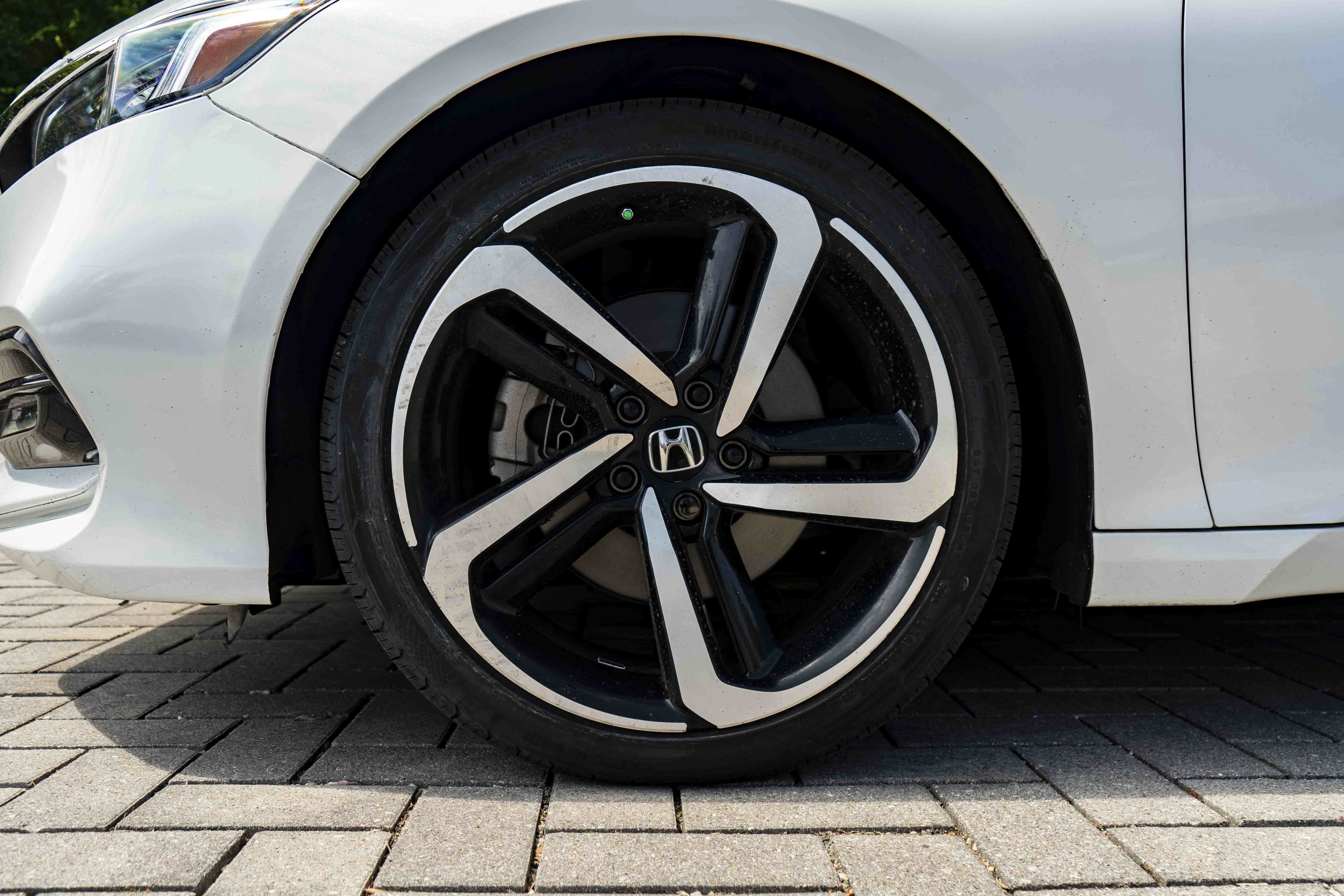 Used 2020 Honda Accord Sport image 14