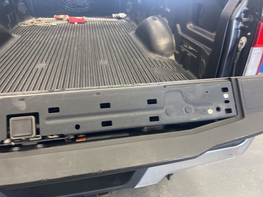 Used 2017 Ford F250 XL w/ STX Appearance Package AWD/4WD image 9