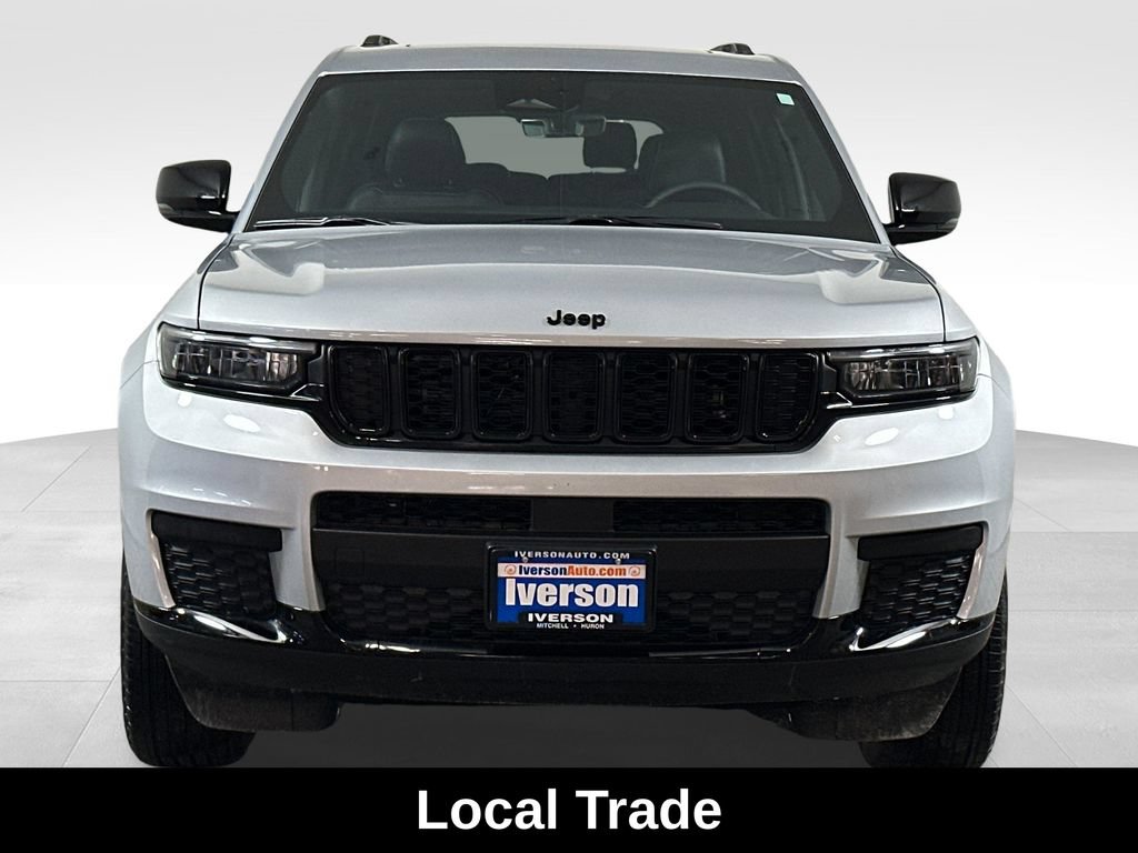 Used 2025 Jeep Grand Cherokee L Altitude AWD/4WD image 3