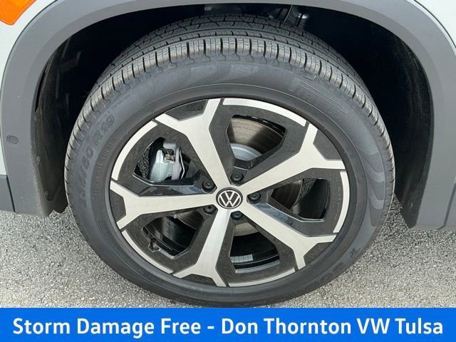 New 2026 Volkswagen Tiguan SE AWD/4WD image 9