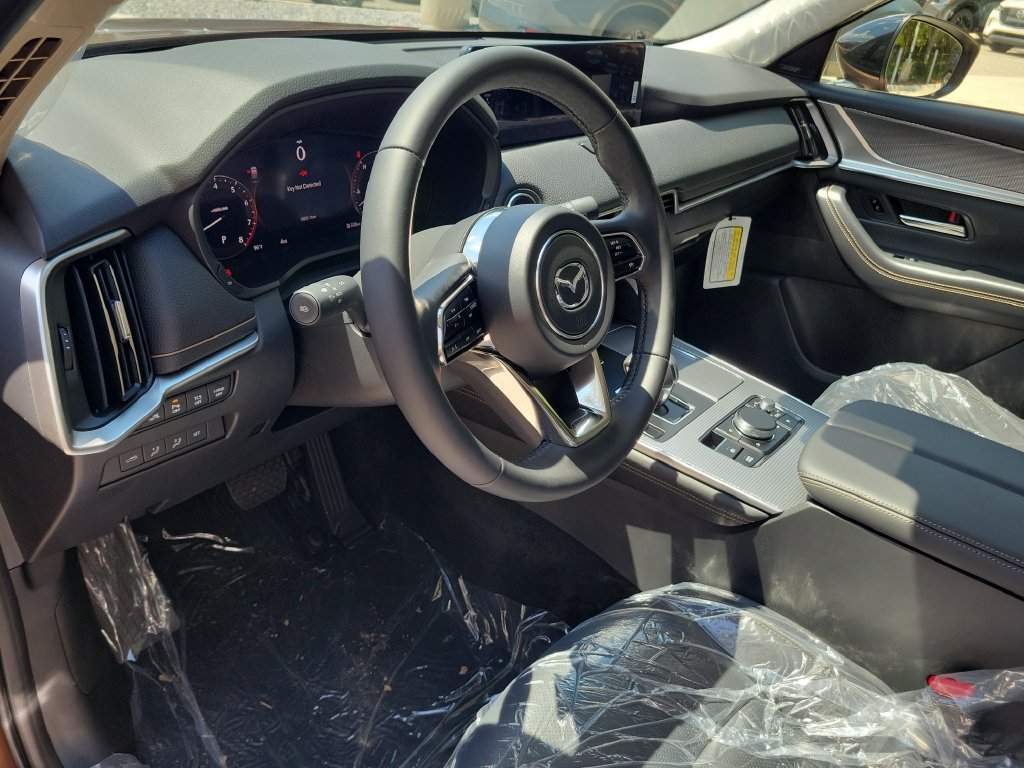 New 2026 MAZDA CX-70 3.3 Turbo w/ Premium Package AWD/4WD image 15