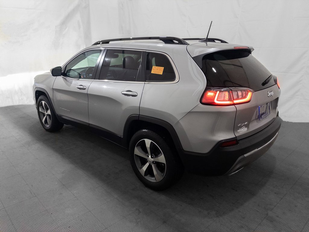 Used 2022 Jeep Cherokee Limited image 5