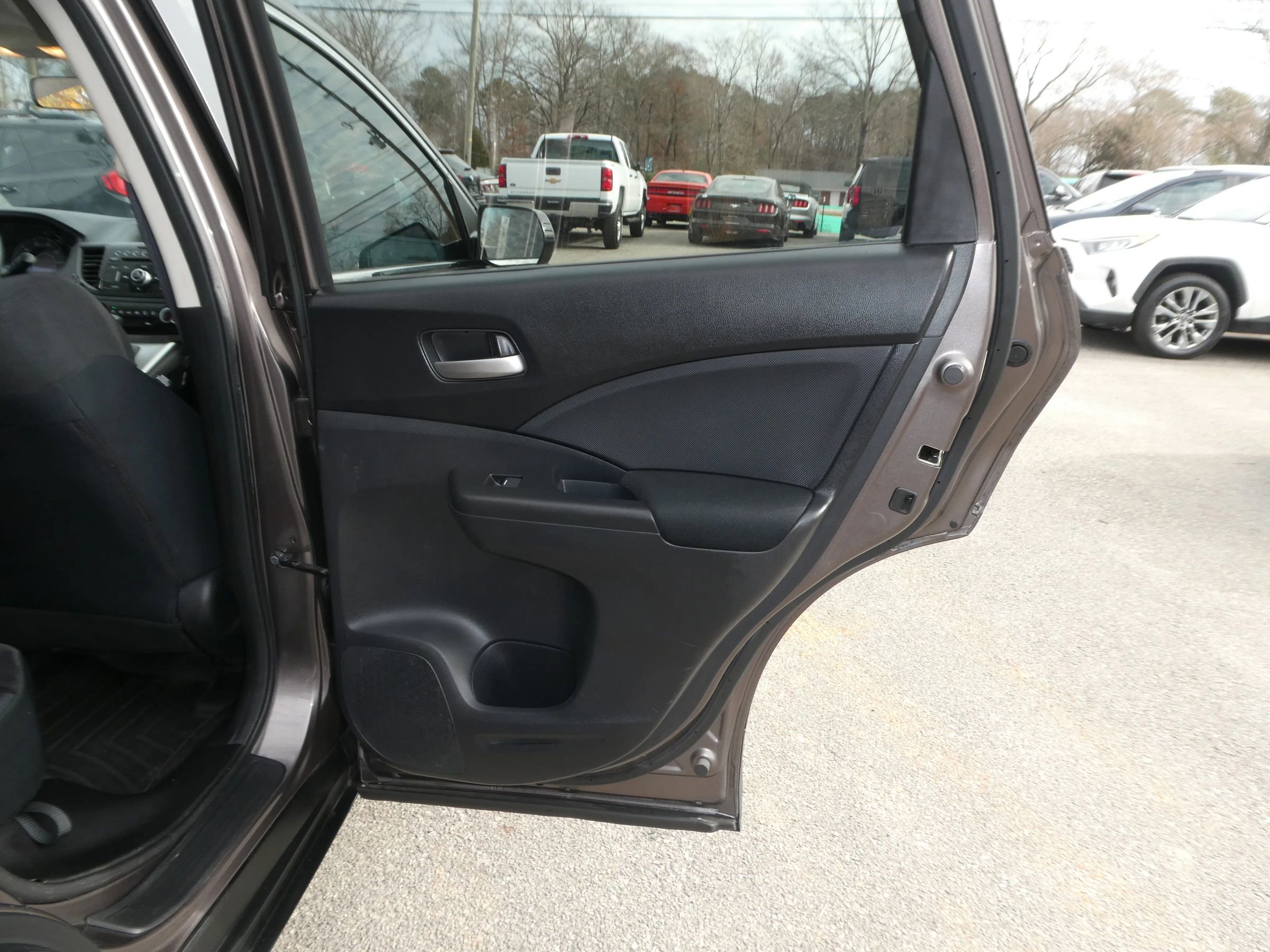 Used 2014 Honda CR-V LX image 24