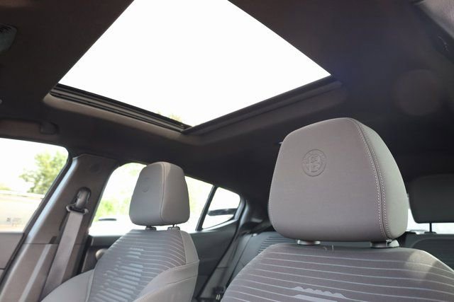 New 2025 Alfa Romeo Tonale image 22