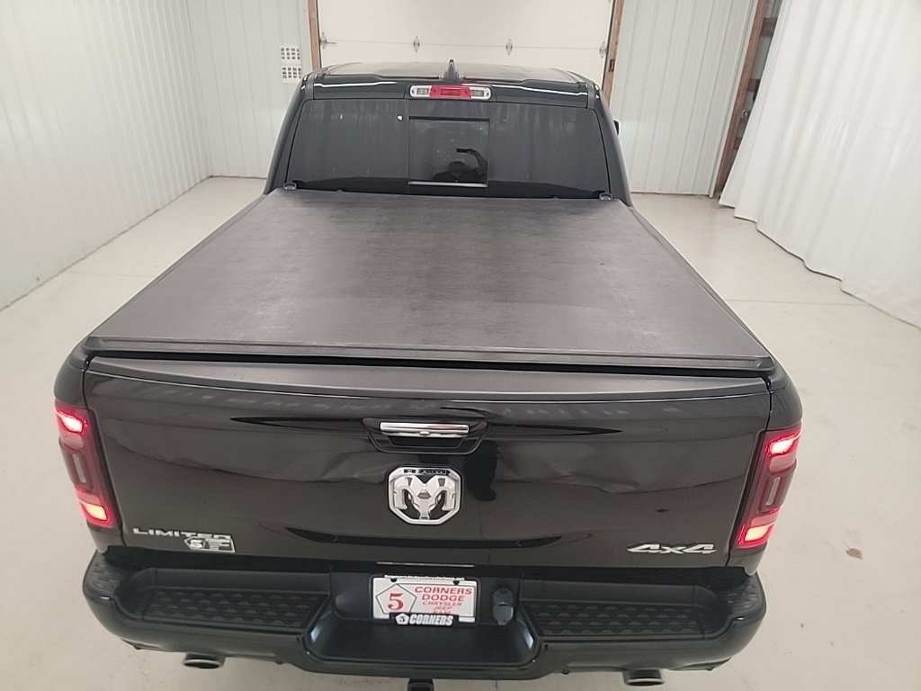 Used 2022 RAM 1500 Limited w/ Body-Colour Bumper Group image 5