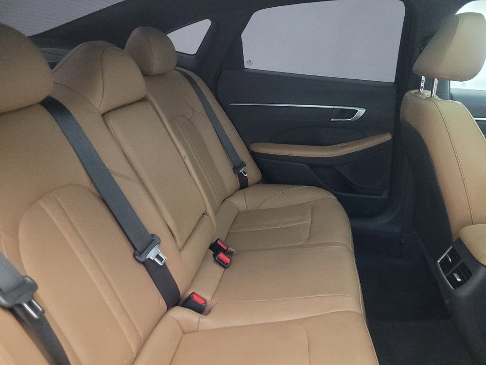 Used 2020 Hyundai Sonata Limited w/ Cargo Package image 19