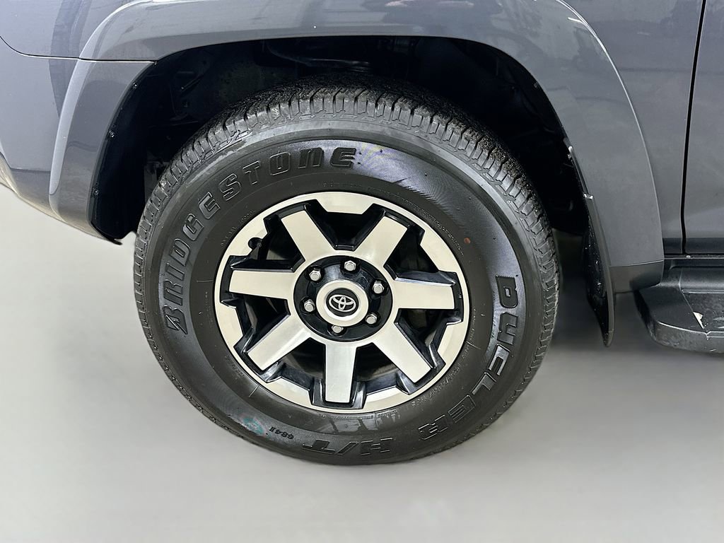 Used 2024 Toyota 4Runner TRD Off-Road Premium image 8