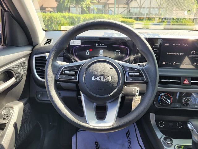 New 2026 Kia Seltos LX FWD image 12