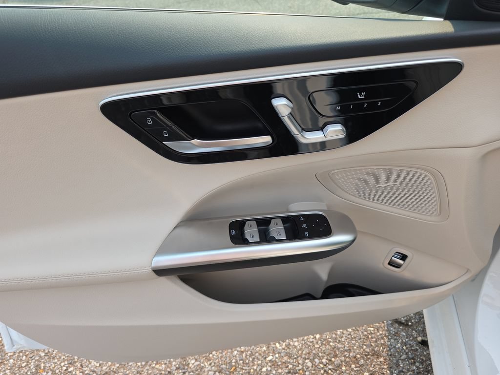 New 2026 Mercedes-Benz C 300 4MATIC Sedan image 11