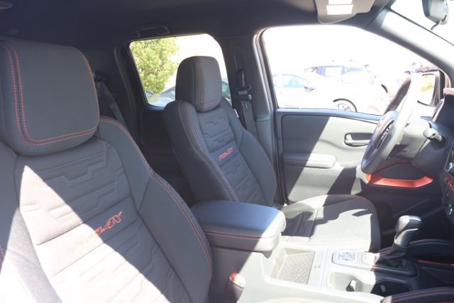 New 2026 Nissan Frontier PRO-4X w/ Pro-4x Convenience Package image 20