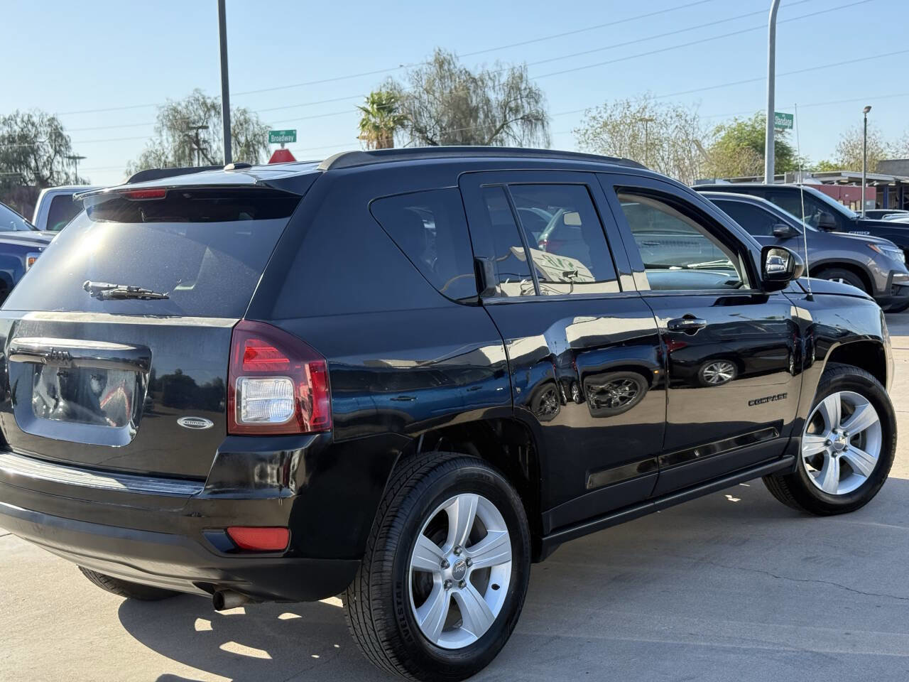 Used 2015 Jeep Compass Sport w/ Power Value Group FWD image 14