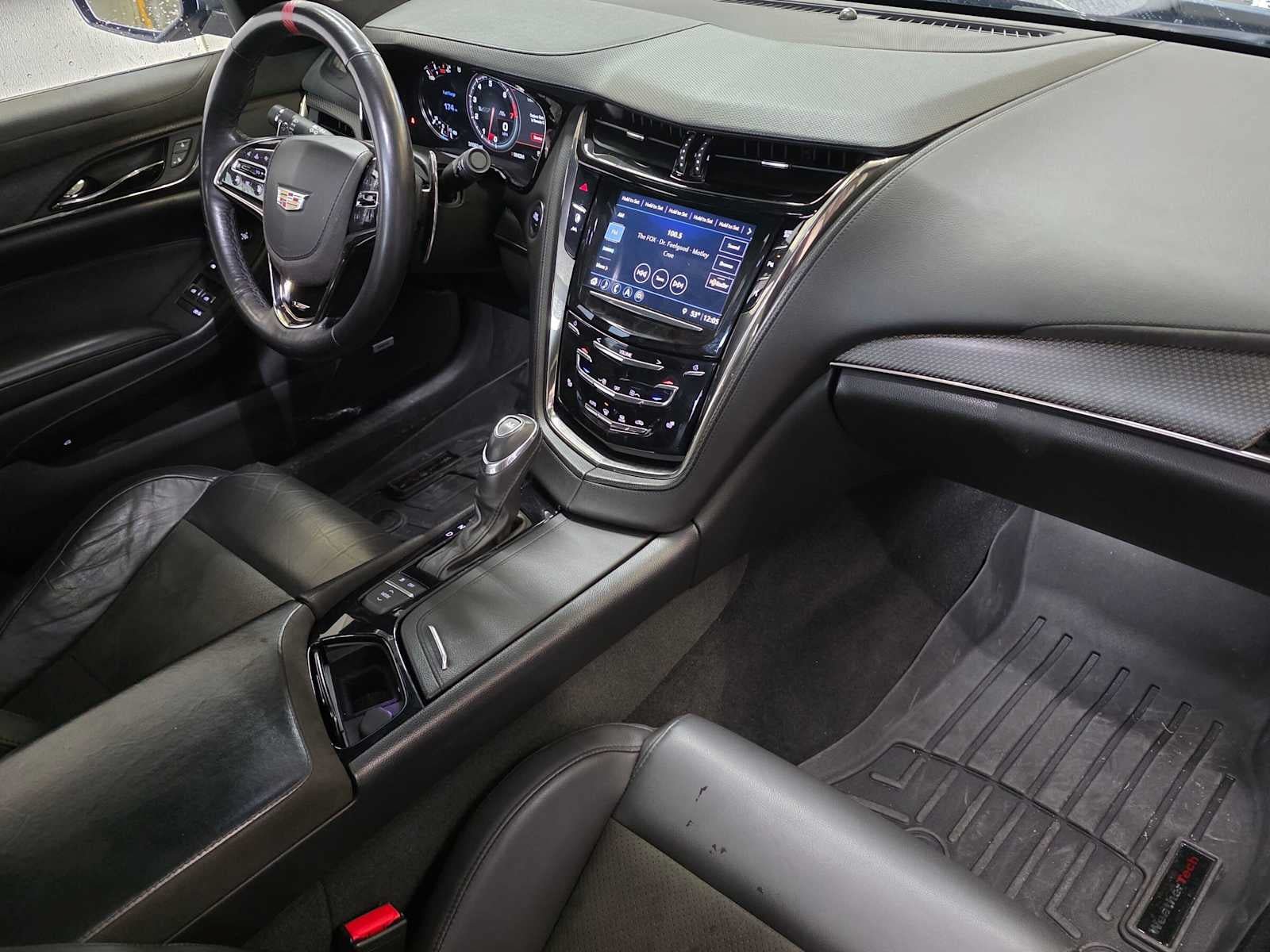 Used 2019 Cadillac CTS V w/ Carbon Fiber Package RWD image 10