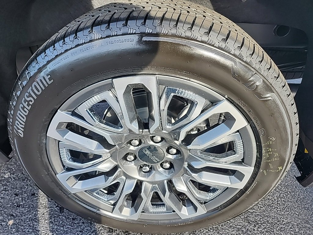 New 2026 GMC Sierra 1500 Denali Ultimate image 12