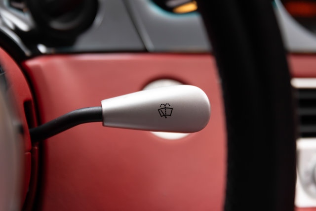 Used 2001 BMW Z8 RWD image 88