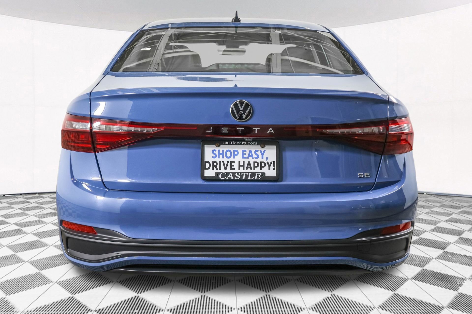 Used 2025 Volkswagen Jetta SE w/ Black Wheel Package image 16