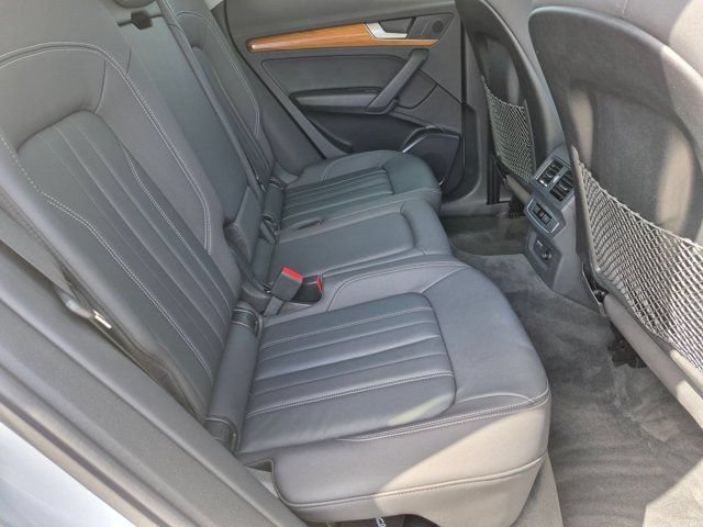 Certified 2023 Audi Q5 2.0T Premium w/ Convenience Package AWD/4WD image 18