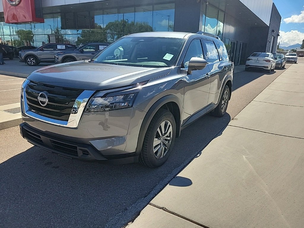 New 2025 Nissan Pathfinder SV w/ Cargo Package image 3