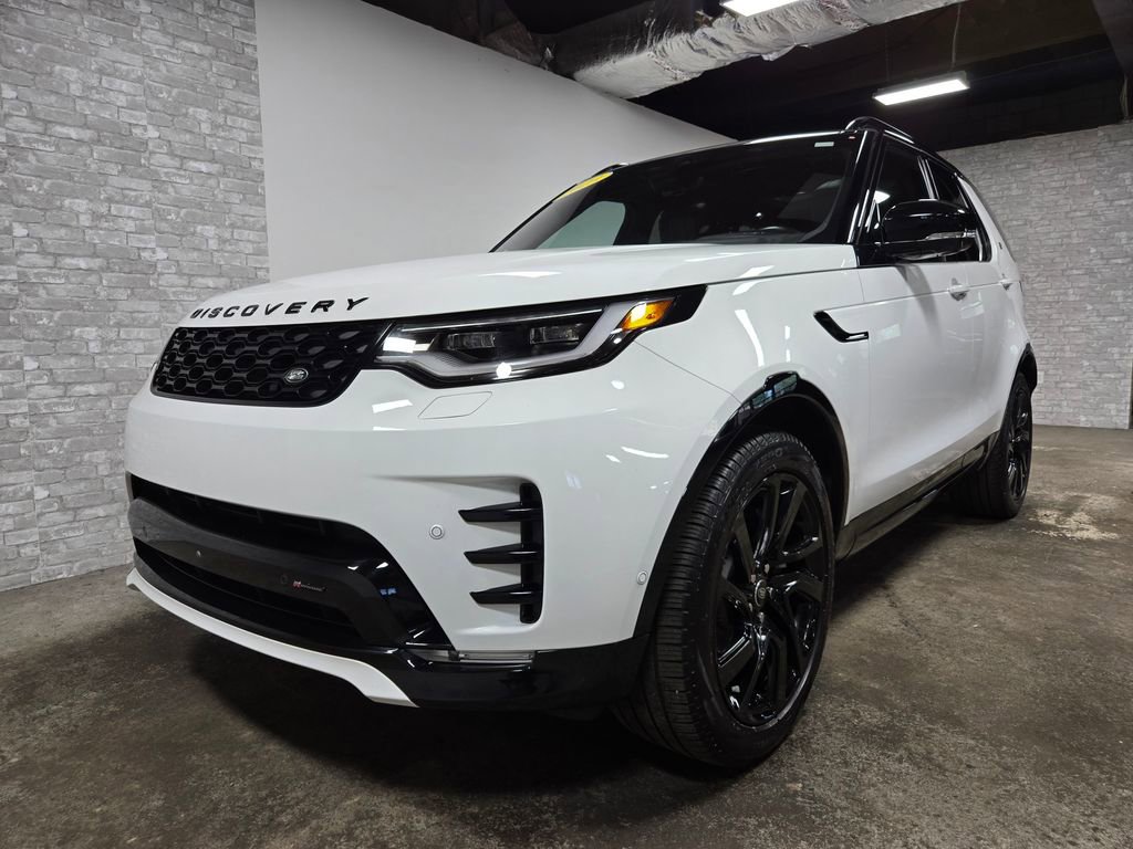Used 2023 Land Rover Discovery S R-Dynamic AWD/4WD image 5