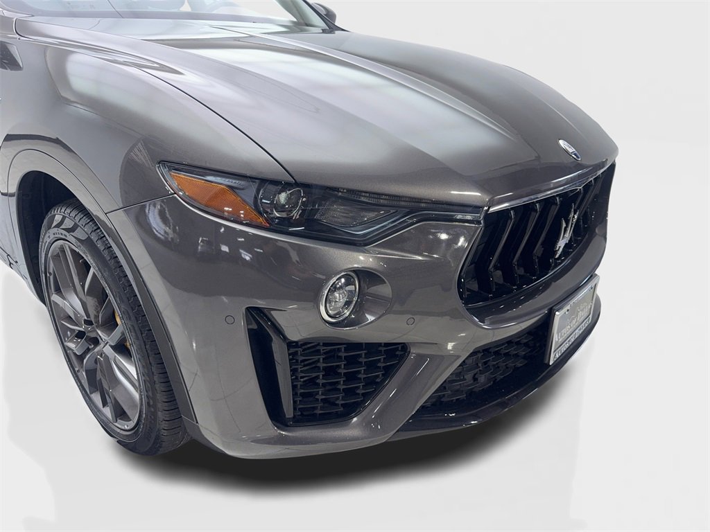 Used 2022 Maserati Levante Modena image 17