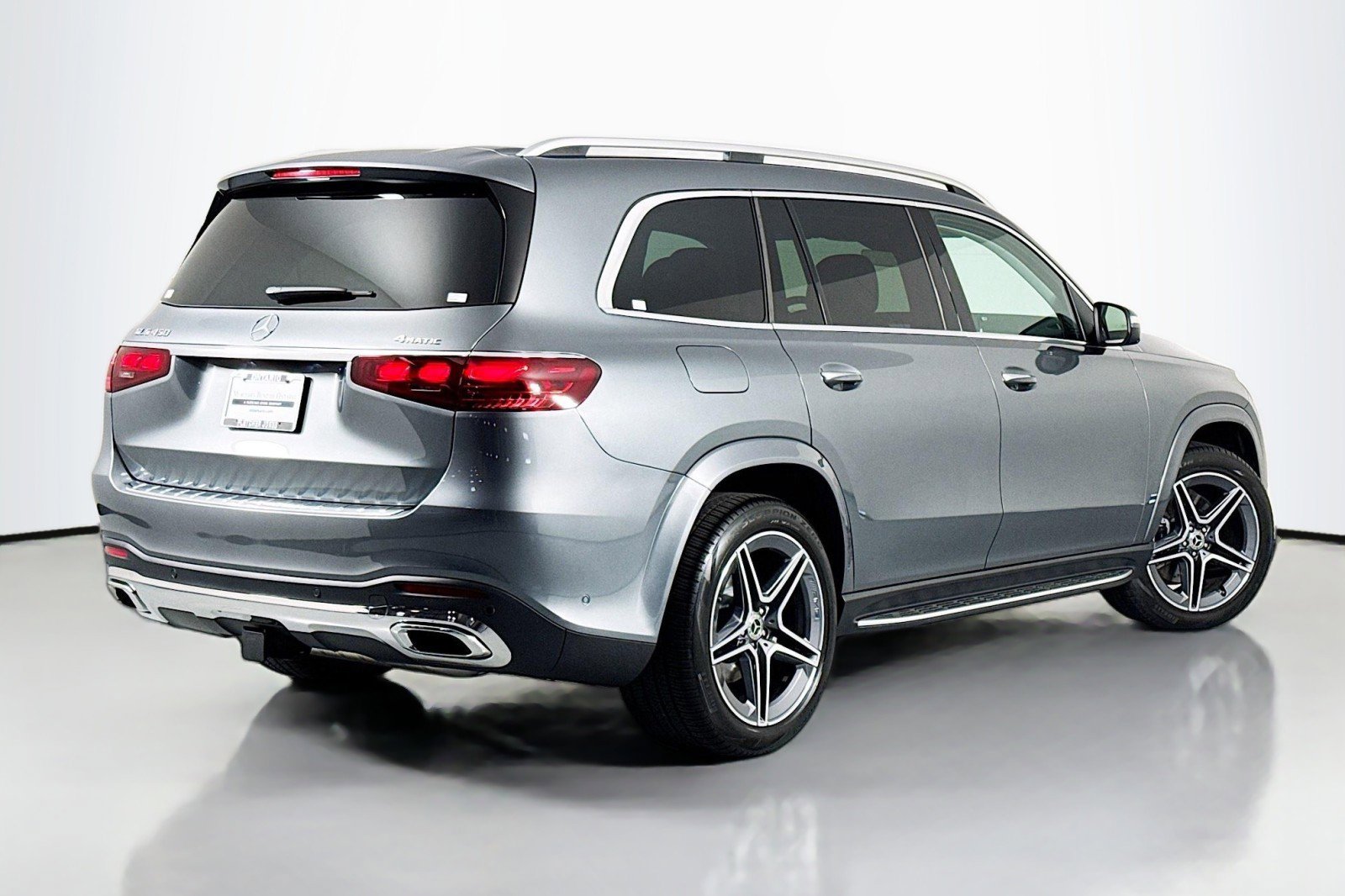 Certified 2026 Mercedes-Benz GLS 450 4MATIC image 13
