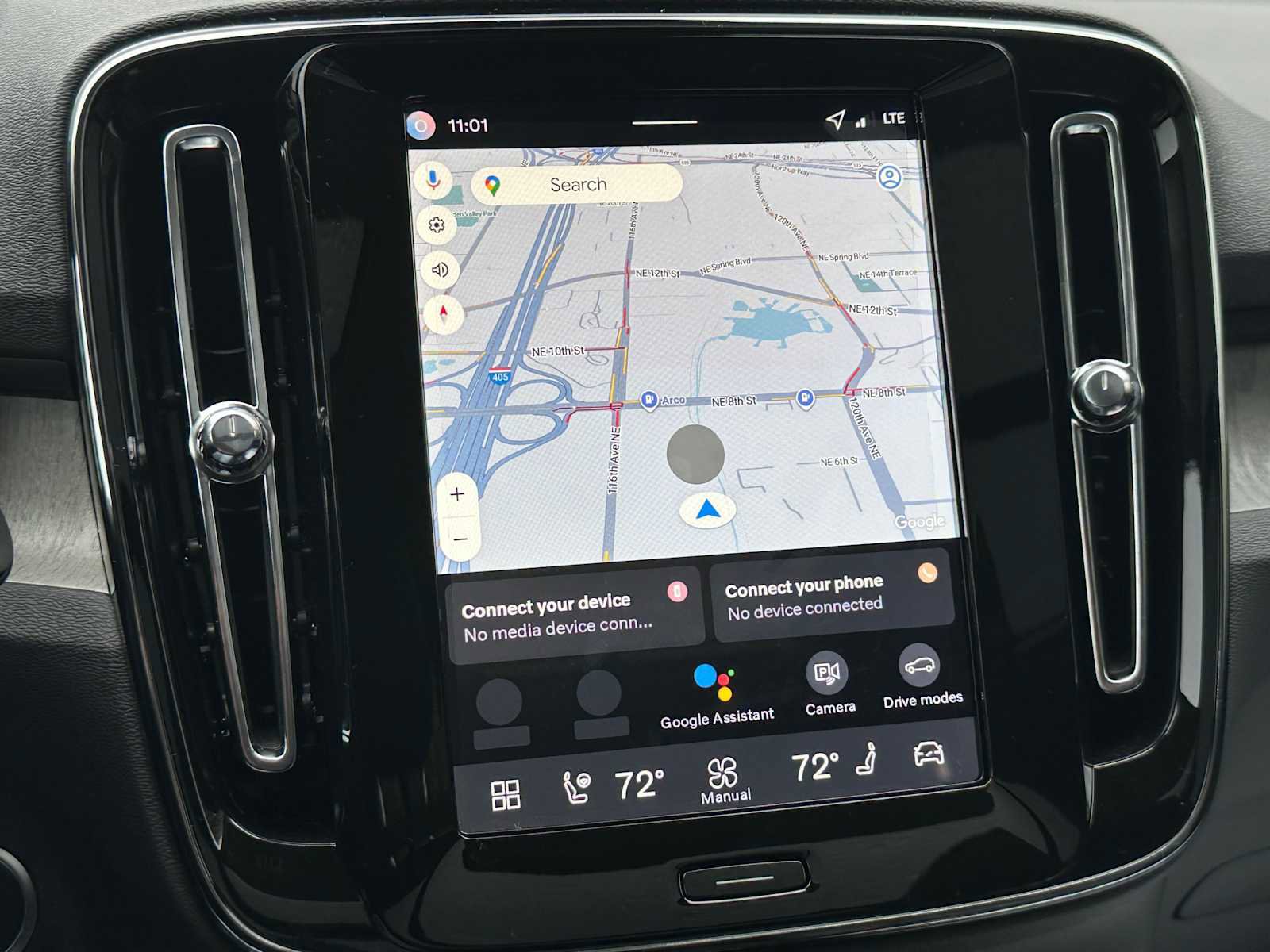 New 2026 Volvo XC40 B5 Ultra w/ Climate Package image 27