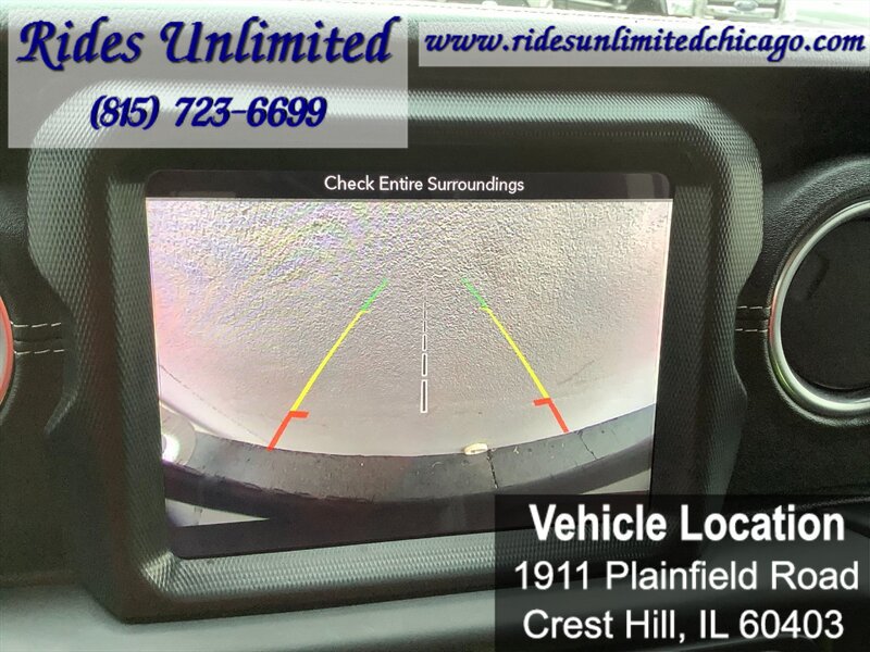 Used 2019 Jeep Wrangler Unlimited Sahara w/ Uconnect 4C Nav & Sound Group AWD/4WD image 29