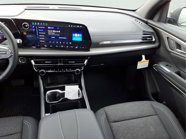 New 2026 Chevrolet Traverse LT w/ Driver Confidence Package AWD/4WD image 15