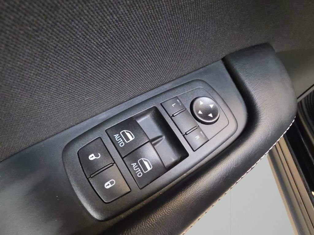 Used 2020 Dodge Challenger SRT Hellcat Redeye image 16