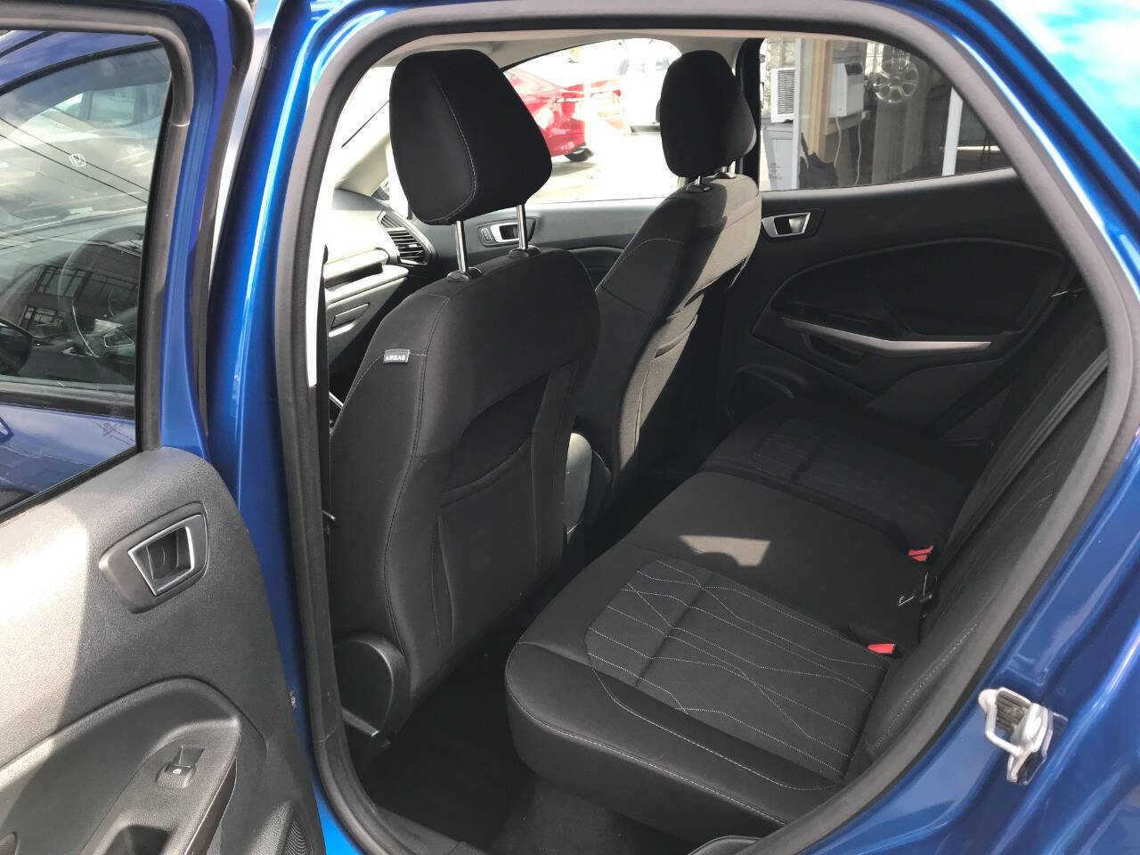 Used 2019 Ford EcoSport SE image 10