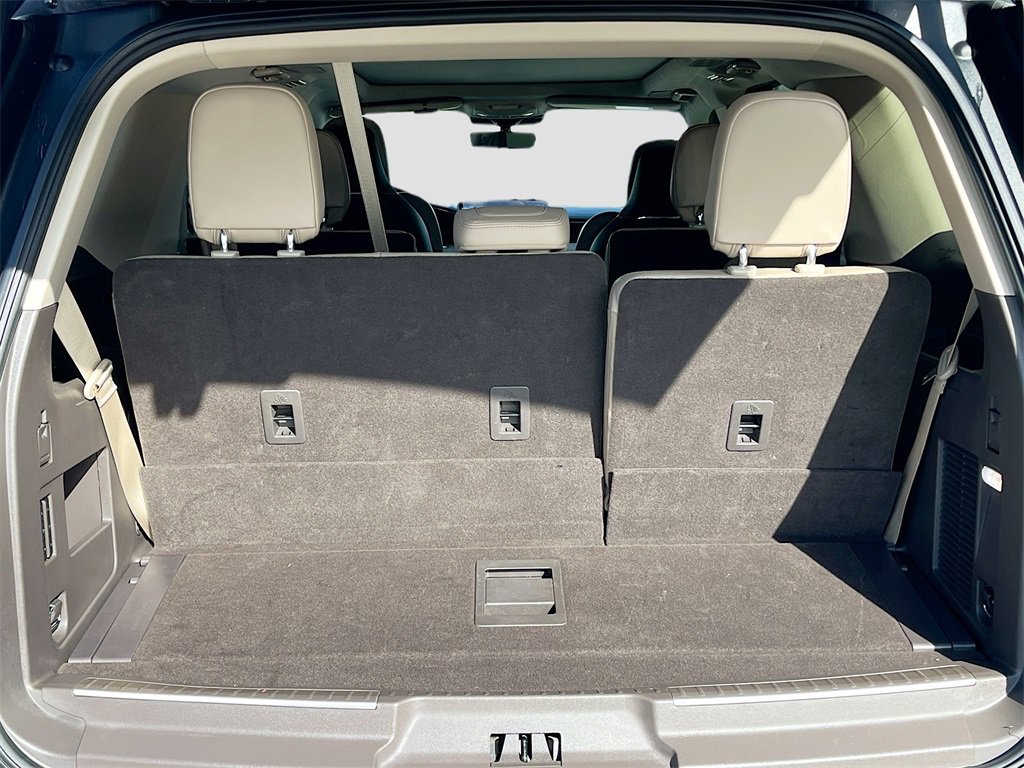 Used 2024 Lincoln Navigator Reserve image 28