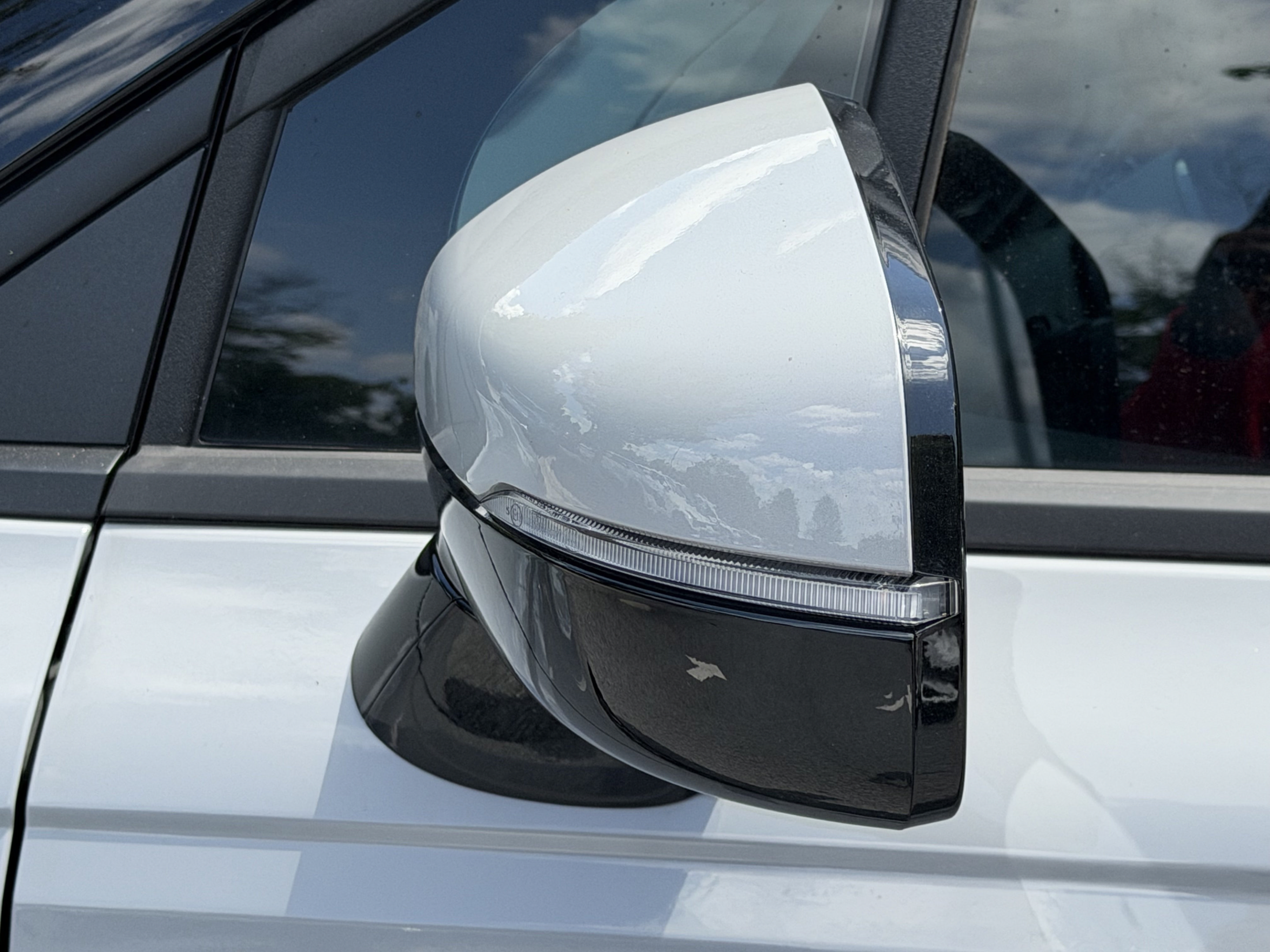 New 2026 Kia Carnival EX FWD image 29