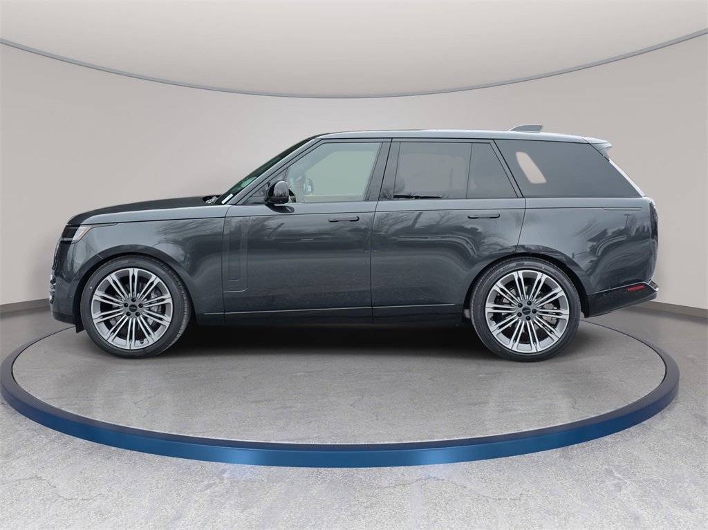 New 2026 Land Rover Range Rover SE image 8