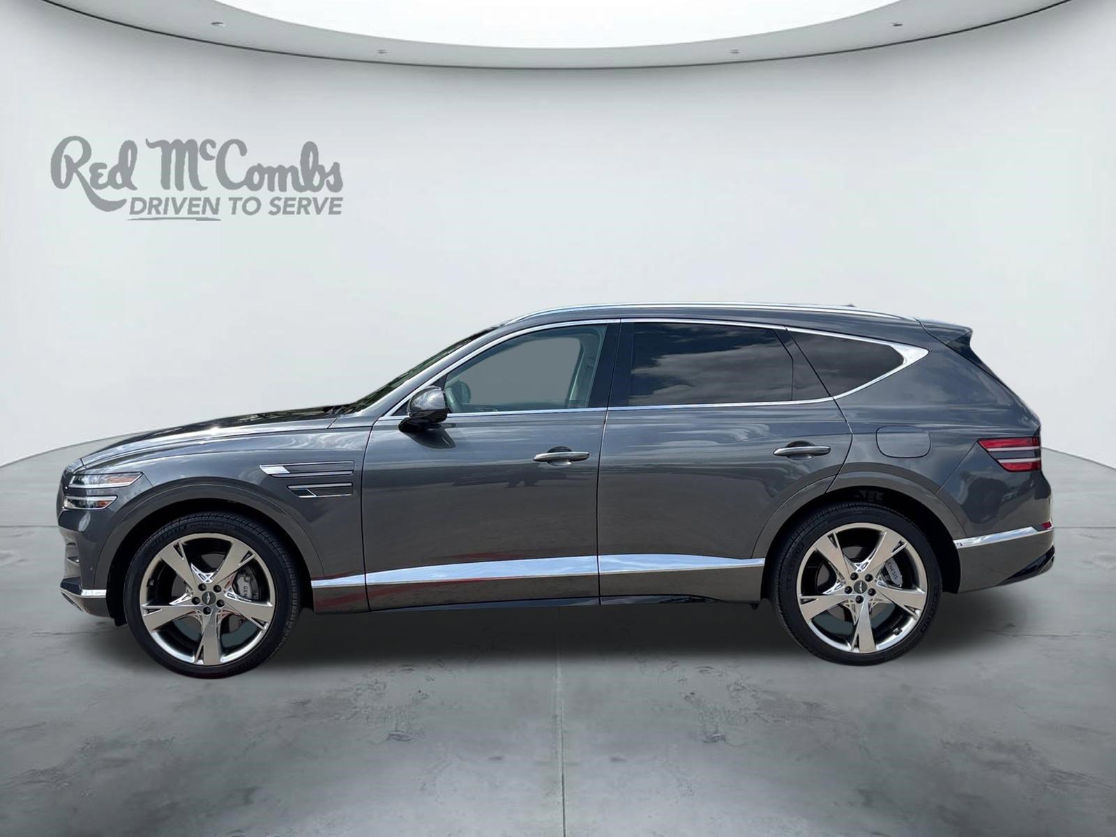 Used 2023 Genesis GV80 2.5T w/ Prestige Package AWD/4WD image 2