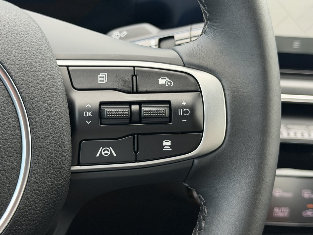 New 2026 Kia K5 GT-Line FWD image 32