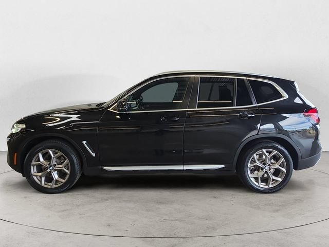 Used 2023 BMW X3 xDrive30i w/ Premium Package w/ZPA AWD/4WD image 8