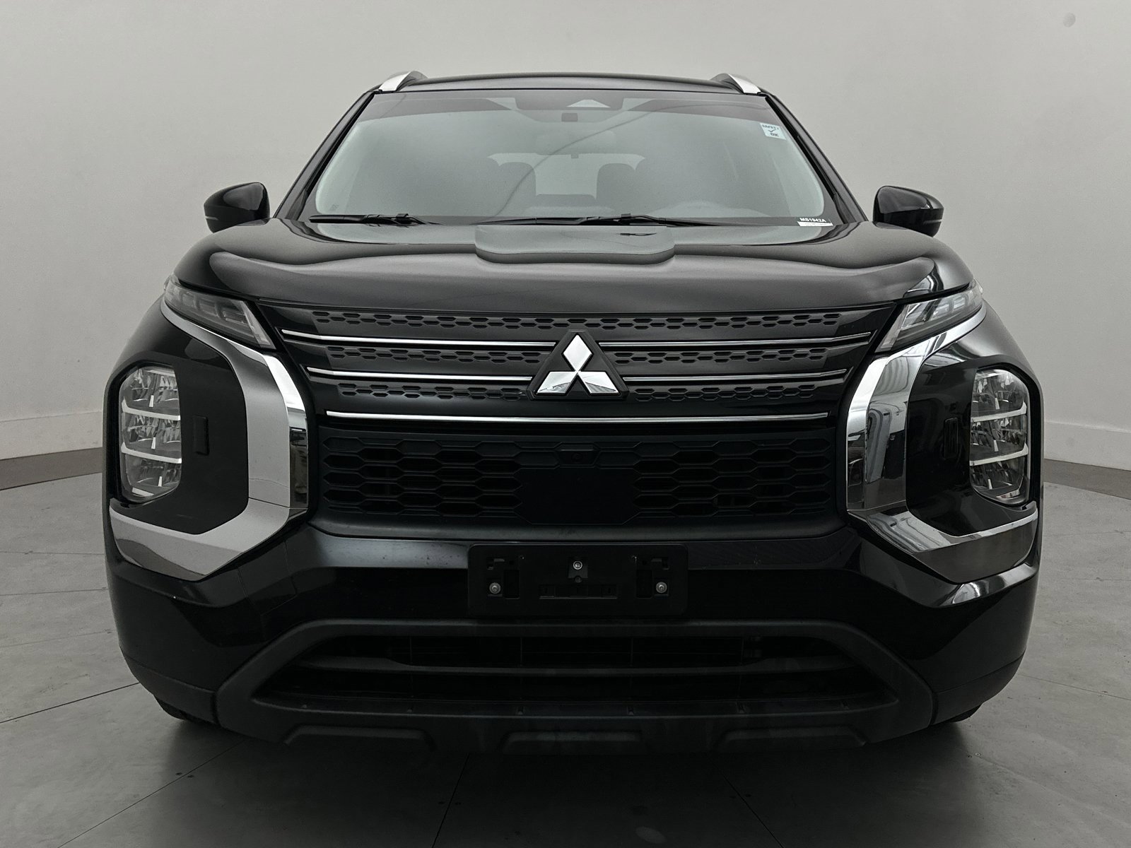 Used 2022 Mitsubishi Outlander ES image 8