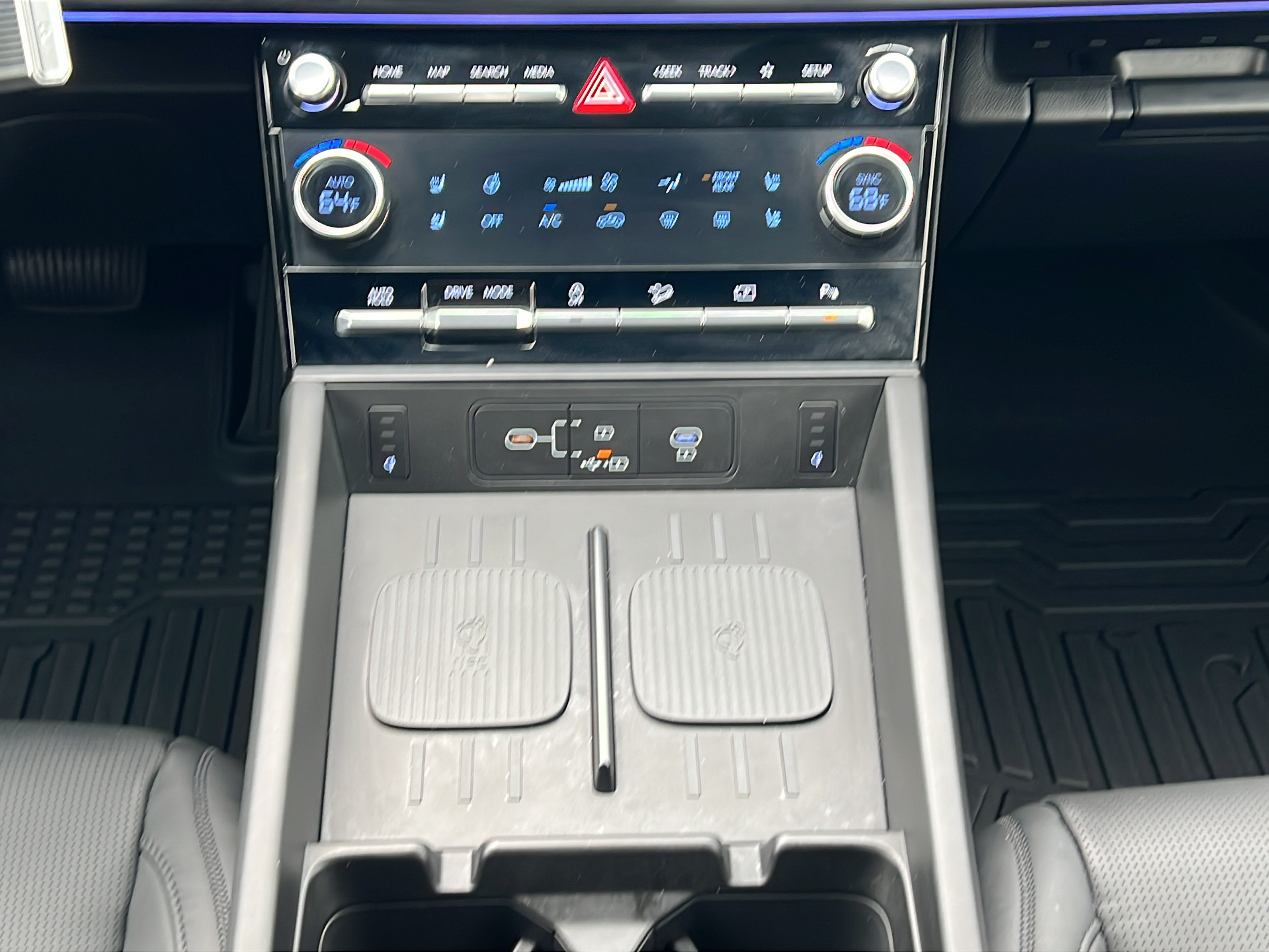 Used 2026 Hyundai Santa Fe Calligraphy FWD image 18