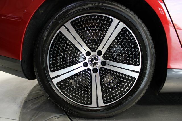 Used 2022 Mercedes-Benz EQS 450+ Sedan image 35