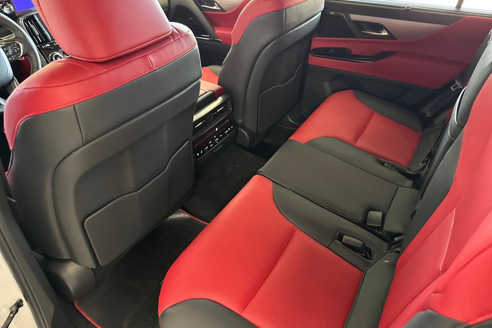 New 2026 Lexus LX 700h F Sport AWD/4WD image 26