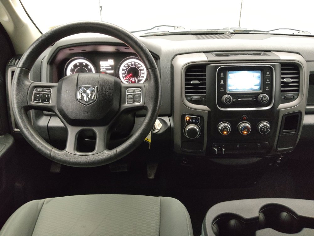 Used 2014 RAM 1500 ST RWD image 22