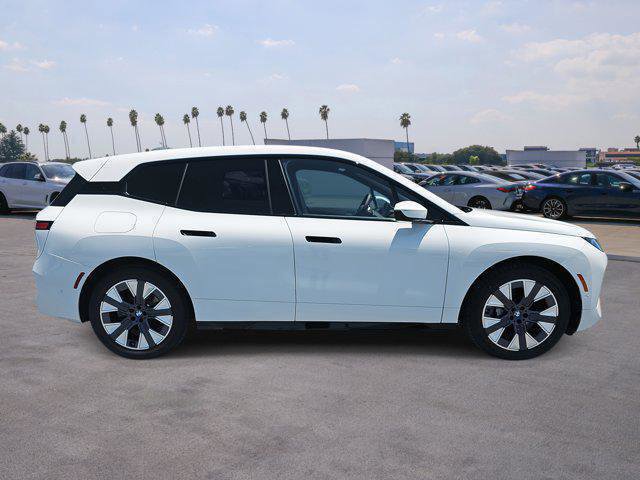 New 2026 BMW iX xDrive60 w/ Executive Package image 4