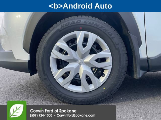 Used 2024 Toyota Corolla Cross L image 9
